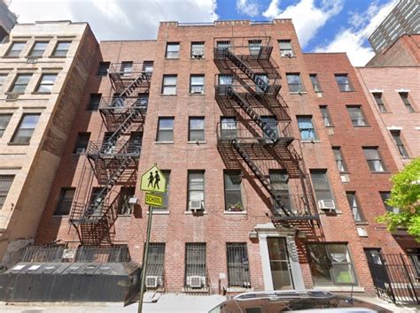 AYA pays $7.9M to Barry Leon for two walkups in Kips Bay.